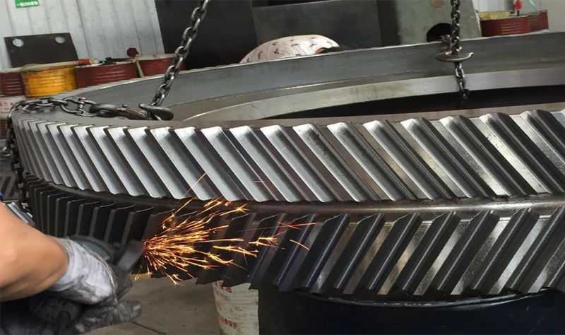 大齒圈齒面為什么要淬火？